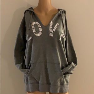 Tunic length sweatshirt